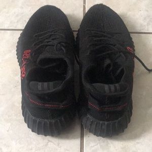 YEEZY 350 V2 (AUTHENTIC)